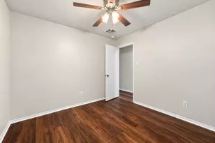 6 Thicket Grove Pl, The Woodlands, TX 77385 - Photo 41