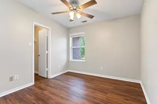 6 Thicket Grove Pl, The Woodlands, TX 77385 - Photo 39