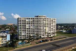 7700 Seawall Blvd, Galveston, TX 77551 - Photo 3