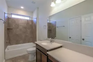 3107 Briarwood Point Pl, Houston, TX 77063 - Photo 5