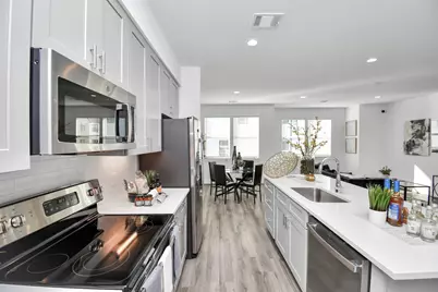 9025 Laverne Oak Lane, Houston, TX 77080 - Photo 13