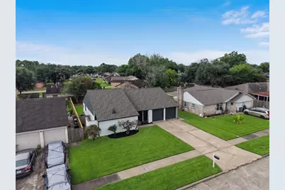 9014 Kirkmont Drive, Houston, TX 77089 - Photo 29