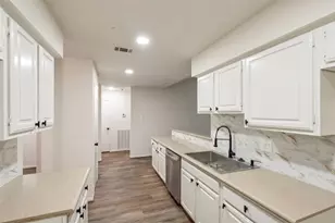 9014 Kirkmont Dr, Houston, TX 77089 - Photo 15
