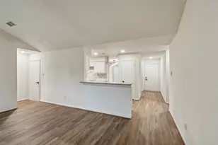9014 Kirkmont Dr, Houston, TX 77089 - Photo 11