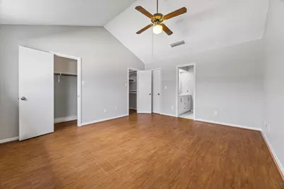 995 Memorial Village Drive #102, Houston, TX 77024 - Photo 11