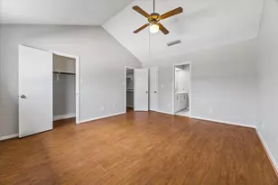 995 Memorial Village Dr, Houston, TX 77024 - Photo 11