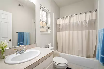 7118 Windwater Parkway N, Houston, TX 77036 - Photo 5