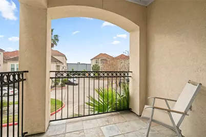 7118 Windwater Parkway N, Houston, TX 77036 - Photo 25