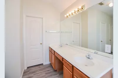 21210 Woodland Green Drive, Katy, TX 77449 - Photo 31