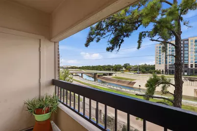 2213 S Braeswood Boulevard #12E, Houston, TX 77030 - Photo 19
