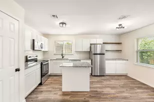 11903 Edgar St, Houston, TX 77047 - Photo 5