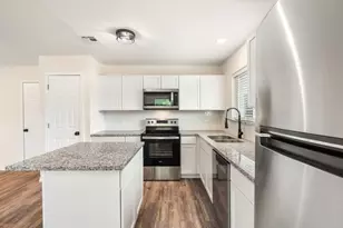 11903 Edgar St, Houston, TX 77047 - Photo 9