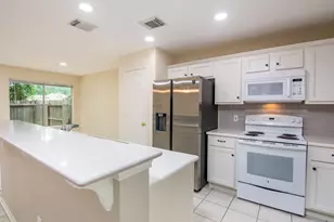 127 Villa Oaks, The Woodlands, TX 77382 - Photo 17