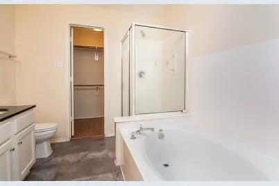 127 Villa Oaks, The Woodlands, TX 77382 - Photo 23
