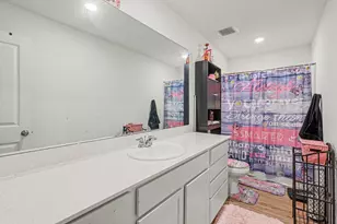 4110 Holland Vw Ln, Baytown, TX 77521 - Photo 11