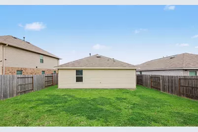 4110 Holland View Lane, Baytown, TX 77521 - Photo 19