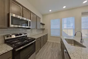 9835 Willow Creek Commerce Dr, Tomball, TX 77375 - Photo 5