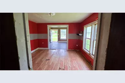 213 W Jackson Street, West Columbia, TX 77486 - Photo 17