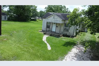 213 W Jackson Street, West Columbia, TX 77486 - Photo 21