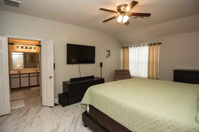 16933 Scenic Knoll, Conroe, TX 77385 - Photo 19