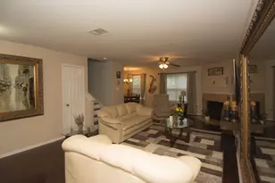 16933 Scenic Knoll, Conroe, TX 77385 - Photo 7