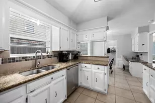 9123 Herts Rd, Spring, TX 77379 - Photo 17