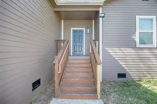 2016 Ave H, Dickinson, TX 77539 - Photo 3