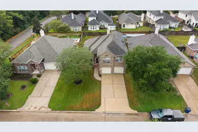 22907 Bank Shade Court, Tomball, TX 77375 - Photo 31