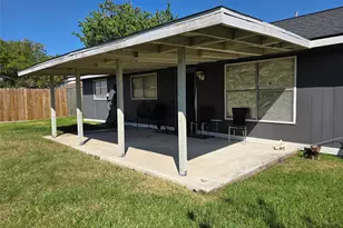 1323 Padstow Ln, Channelview, TX 77530 - Photo 11