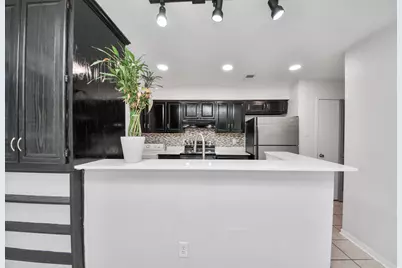 14585 Misty Meadow Lane, Houston, TX 77079 - Photo 15