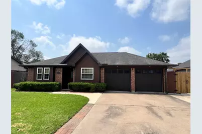 11730 Alamo Drive, La Porte, TX 77571 - Photo 1