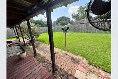 11730 Alamo Drive, La Porte, TX 77571 - Photo 15