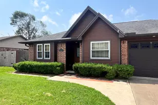 11730 Alamo Dr, La Porte, TX 77571 - Photo 3