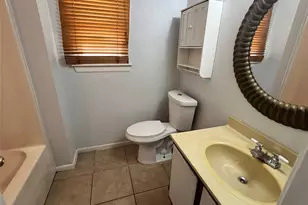 11730 Alamo Dr, La Porte, TX 77571 - Photo 11