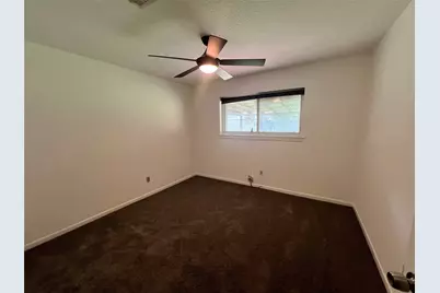 11730 Alamo Drive, La Porte, TX 77571 - Photo 9