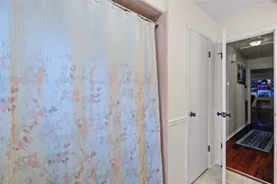 108 Spruce St, Lake Jackson, TX 77566 - Photo 23