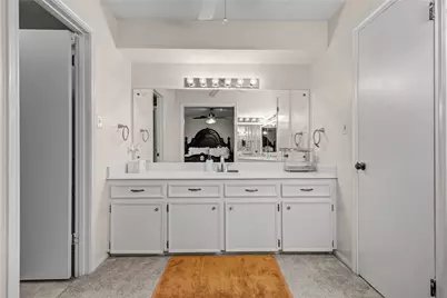 108 Spruce Street, Lake Jackson, TX 77566 - Photo 21