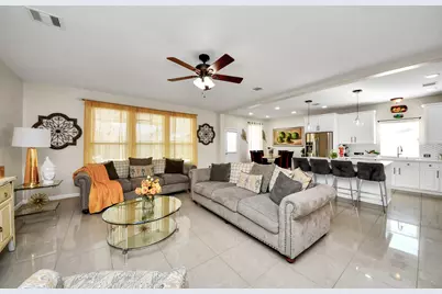 10803 Shannon Mills Lane, Houston, TX 77075 - Photo 29