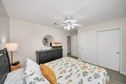 10803 Shannon Mills Lane, Houston, TX 77075 - Photo 41