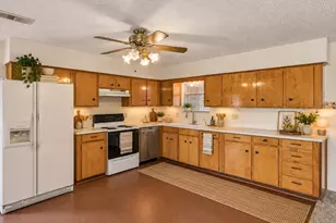 1037 Gardendale Dr, Houston, TX 77018 - Photo 7