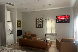 3209 Ennis St, Houston, TX 77004 - Photo 9