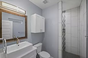 2413 Pease St, Houston, TX 77003 - Photo 5