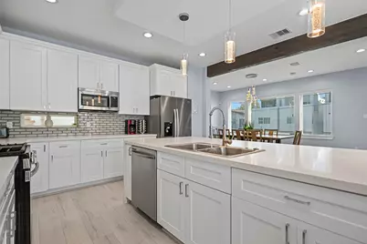 2413 Pease Street, Houston, TX 77003 - Photo 15