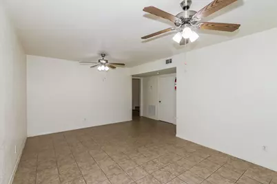 3006 Falk Court #3006, La Porte, TX 77571 - Photo 3
