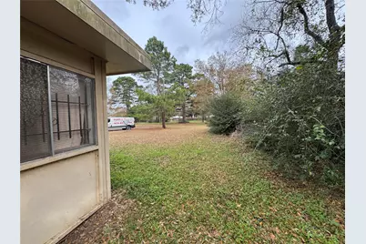 300 Echols Street, Prairie View, TX 77446 - Photo 7