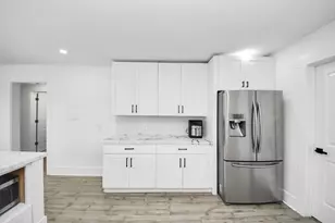 7003 Darien St, Houston, TX 77028 - Photo 21