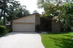 419 Paradise Ln, Montgomery, TX 77356 - Photo 1