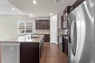 2532 Dunsmore Oak Dr, Pearland, TX 77089 - Photo 7