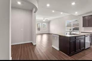 2532 Dunsmore Oak Dr, Pearland, TX 77089 - Photo 5