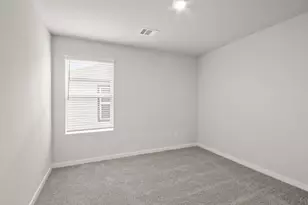 492 Shoreview Dr, Conroe, TX 77303 - Photo 15